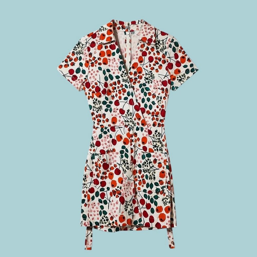 EUC Mauve by Anthropologie Red and Pink Floral Romper Shorts Size US M 10